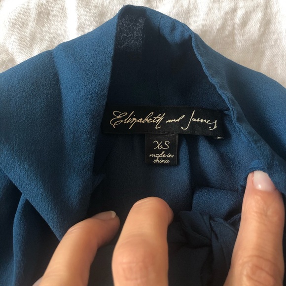 Elizabeth and James 100% Silk Blouse with Bow - Picture 3 of 4